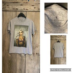 Kylie Jenner, Graphic T-Shirt